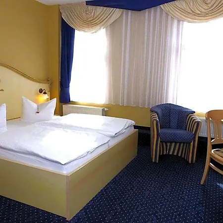 Hotel Goldner Loewe 4*